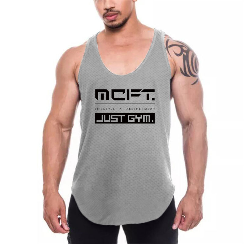 Letnie kamizelki do biegania d – Running Gear Tank recenzja i cena